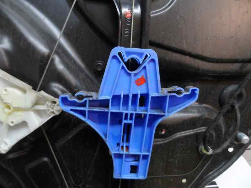 ELEVALUNAS TRASERO IZQUIERDO VOLKSWAGEN PASSAT VARIANT 2.0 TDI DSG 150CV
