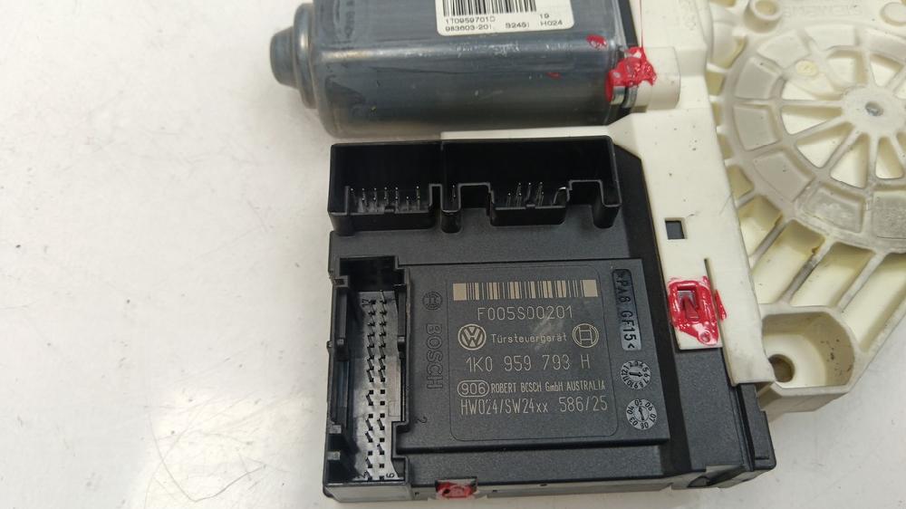 MOTOR ELEVALUNAS DELANTERO IZQUIERDO SEAT LEON 1.9 TDI MT 105CV