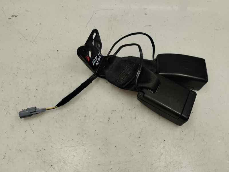 ANCLAJE CINTURON TRASERO IZQUIERDO RENAULT CLIO 0.9 TSE MT 90CV