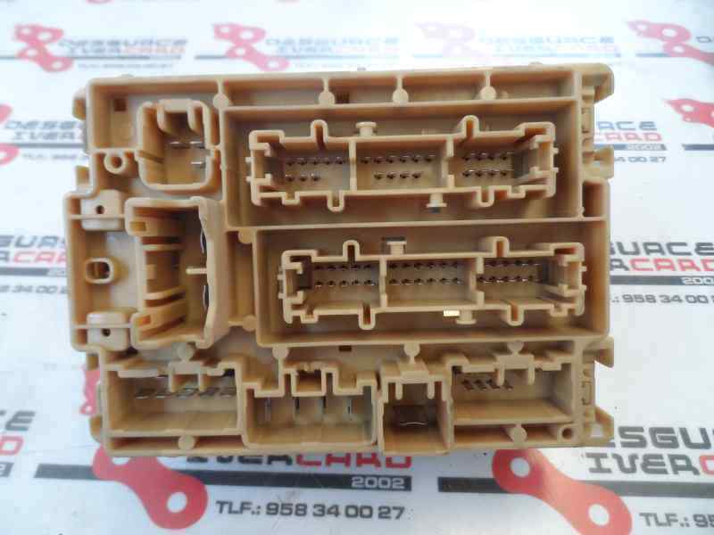 CAJA RELES FUSIBLES TOYOTA CELICA 1.8 VT-I MT 143CV