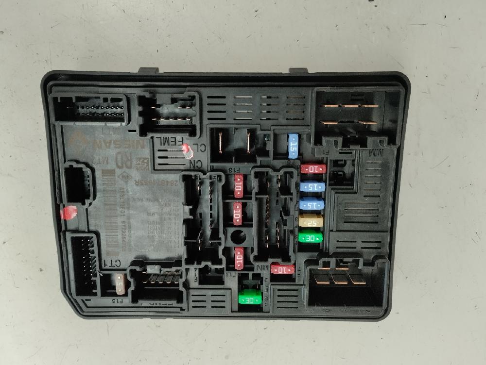 CAJA RELES FUSIBLES DACIA SANDERO 1.0 MT 100CV | 74KW