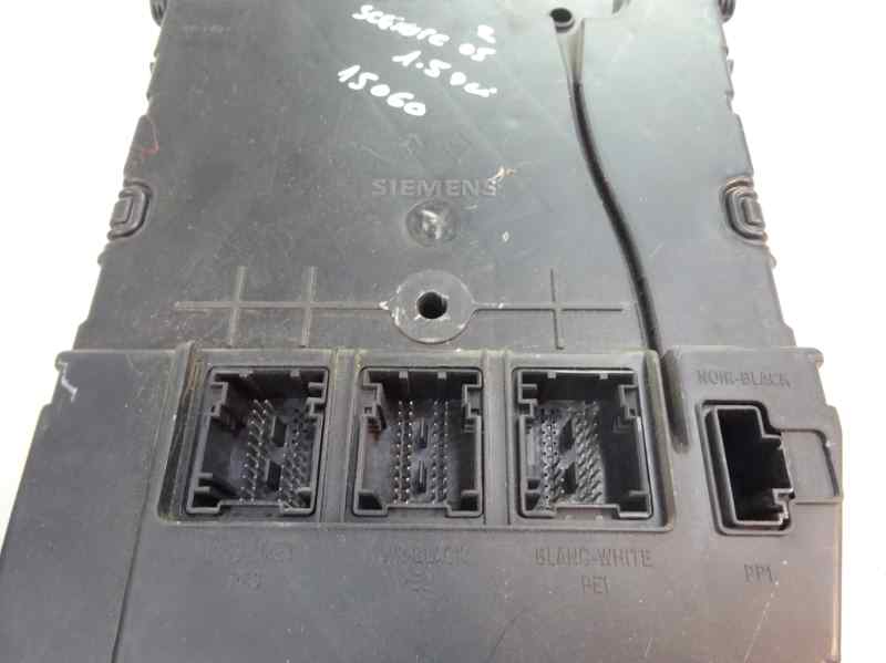 CAJA RELES FUSIBLES RENAULT SCENIC 1.5 DCI MT 100CV