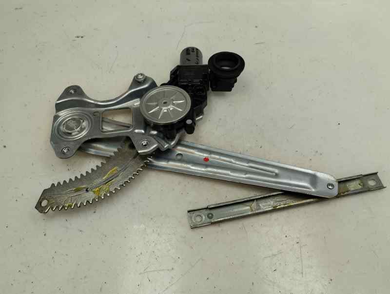 ELEVALUNAS TRASERO DERECHO NISSAN MICRA 1.0 MT 73CV