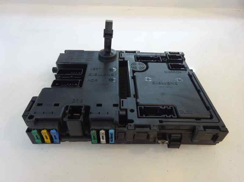 CAJA RELES FUSIBLES PEUGEOT 206 1.9 D MT 70CV