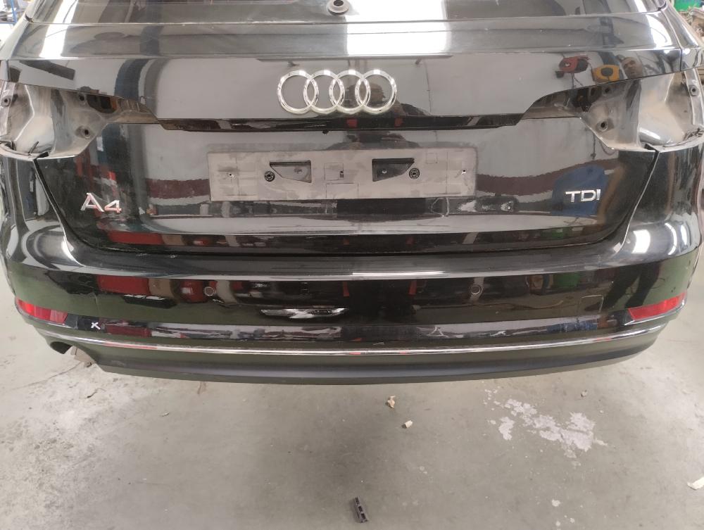 PARAGOLPES TRASERO AUDI A4 2.0 TDI MT 150CV