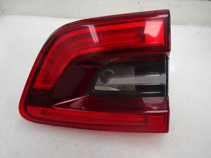PILOTO TRASERO IZQUIERDO INTERIOR RENAULT KADJAR 2016 1.6 AMT 130CV | 96KW