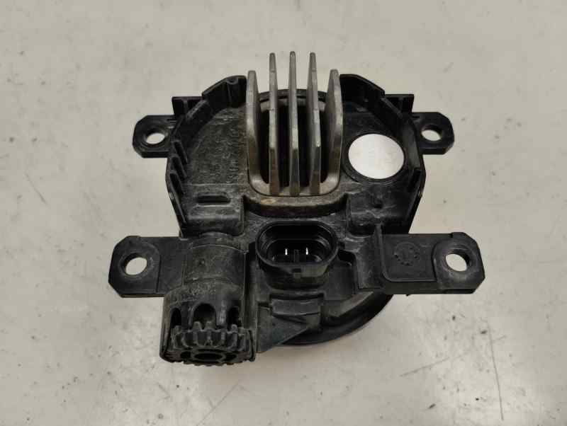 FARO ANTINIEBLA IZQUIERDO DS 3 1.2 MT 110CV | 81KW