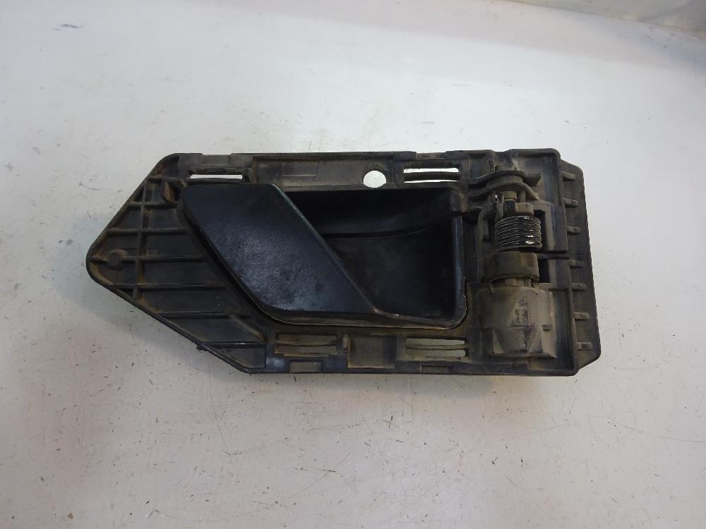 MANETA INTERIOR DELANTERA DERECHA PEUGEOT PARTNER 1.9 MT 69CV | 51KW