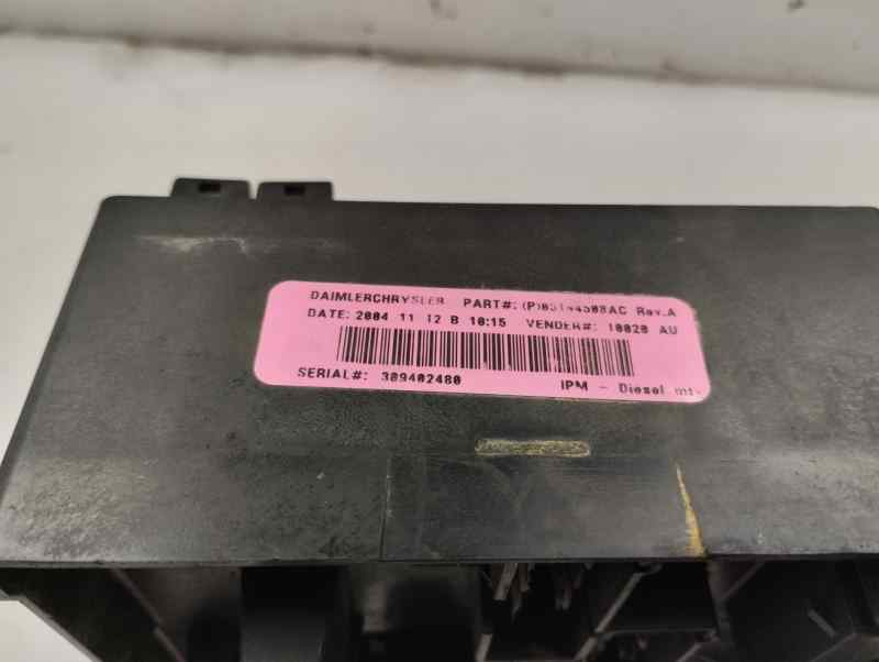 CAJA RELES FUSIBLES CHRYSLER VOYAGER 2.5 D MT 143CV