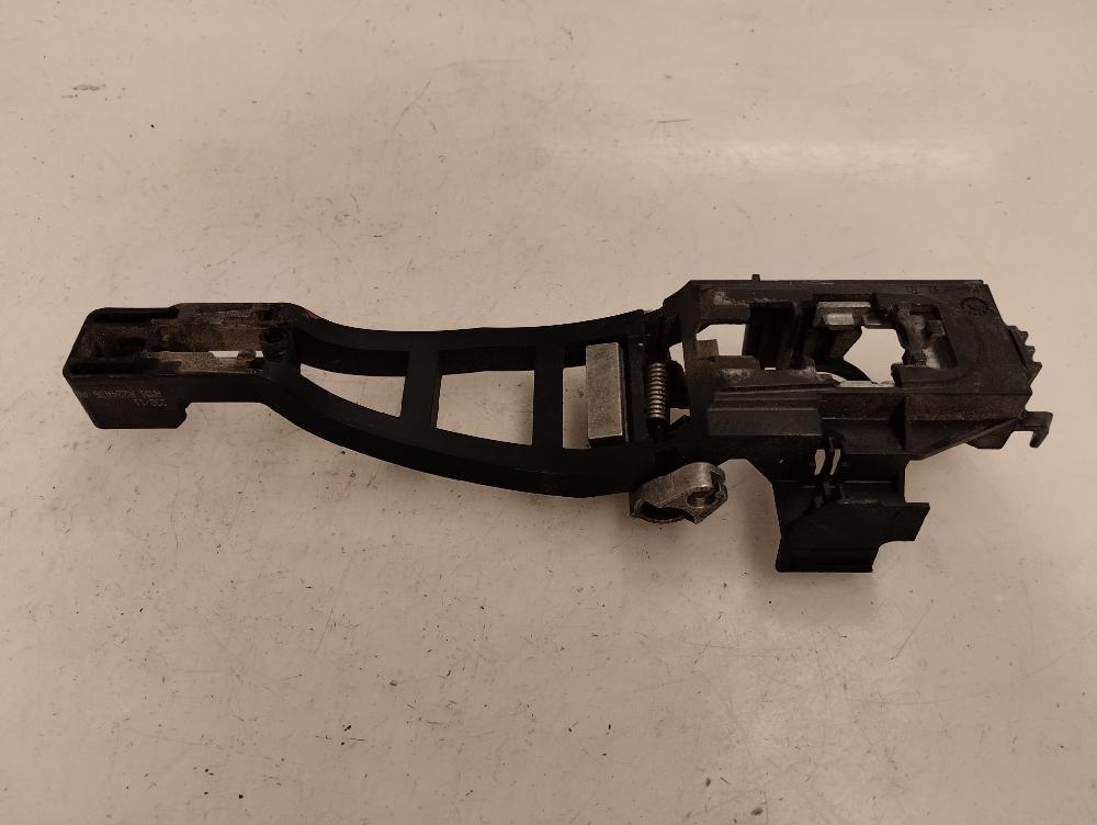 SOPORTE MANETA EXTERIOR DELANTERA DERECHA FORD CMAX 1.6 TDCI DPF MT 95CV