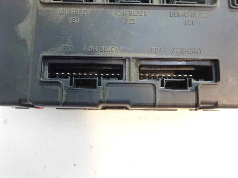 CAJA RELES FUSIBLES RENAULT MEGANE 2006 1.6 AT 110CV | 81KW