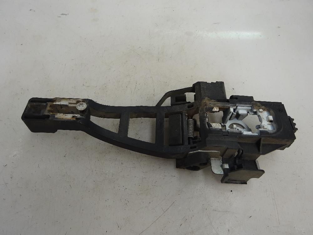 SOPORTE MANETA EXTERIOR PUERTA TRASERA DERECHA FORD FOCUS 1.6 TDCI MT 90CV