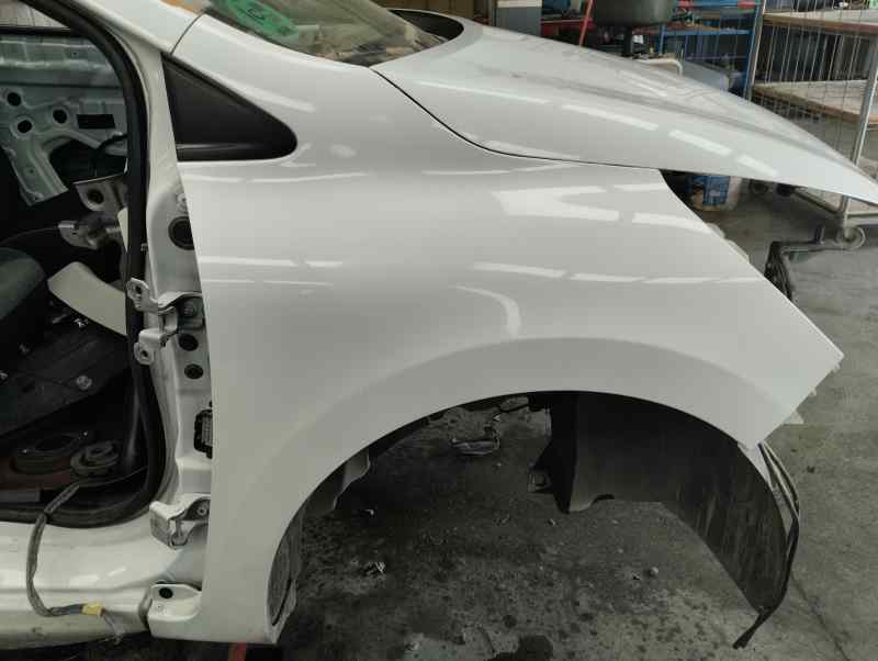 PARAGOLPES TRASERO RENAULT CLIO 2014 0.9 TSE MT 90CV
