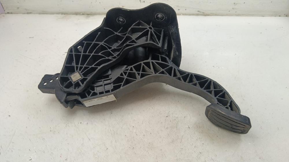 PEDAL EMBRAGUE TOYOTA PROACE 1.6 MT 115CV | 85KW