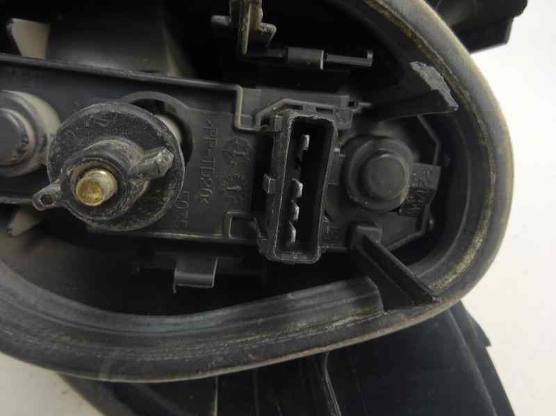PILOTO TRASERO IZQUIERDO PEUGEOT 406 2.2 HDI MT 136CV