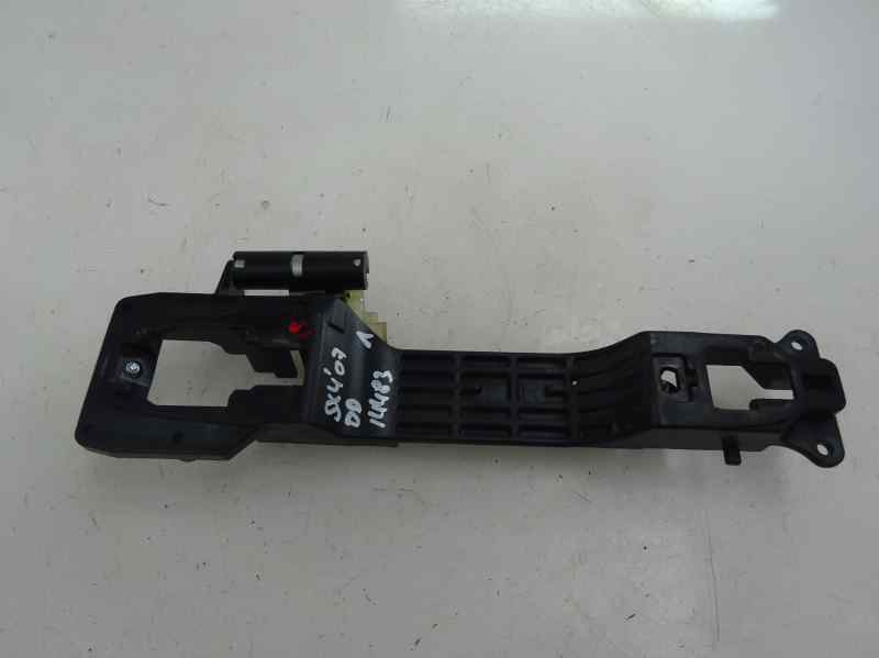 SOPORTE MANETA EXTERIOR DELANTERA DERECHA SUZUKI SX4 1.9 DDIS MT 120CV