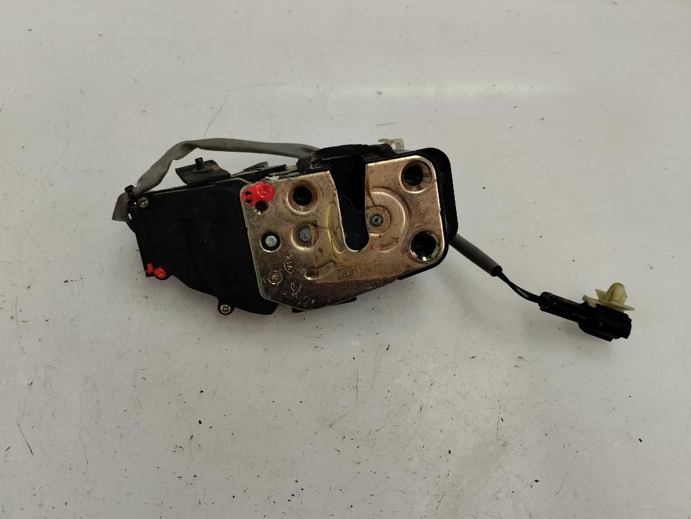 CERRADURA PUERTA TRASERA DERECHA KIA CARENS 2.0 MT 113CV | 83KW