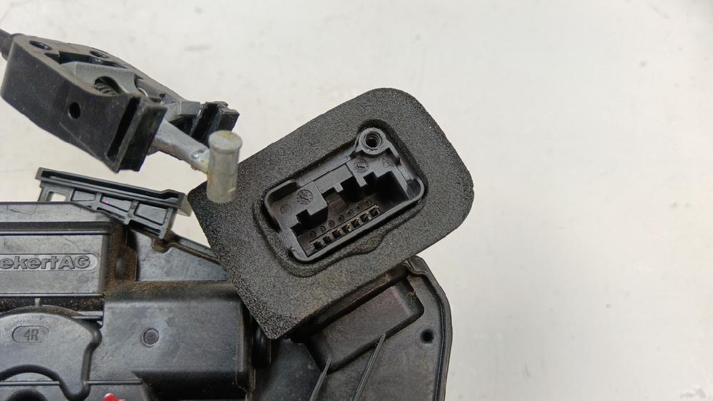 CERRADURA PUERTA TRASERA DERECHA SEAT LEON 1.6 115CV TRANSMISION AUTOMATICA, DIESEL