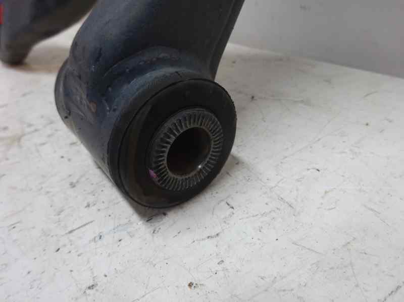 BRAZO SUSPENSION INFERIOR DELANTERO IZQUIERDO TOYOTA PRIUS 1.8CVT 99CV
