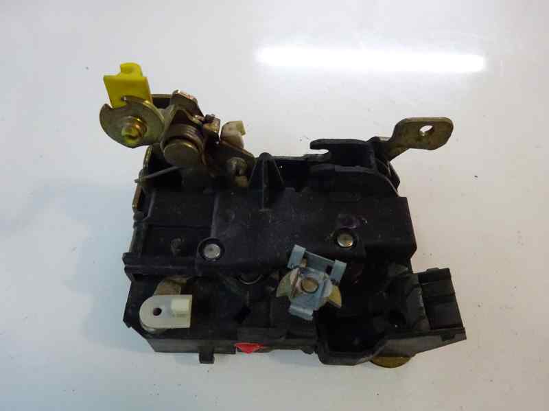 CERRADURA PUERTA DELANTERA DERECHA RENAULT KANGOO 1.9 D MT 65CV | 48KW