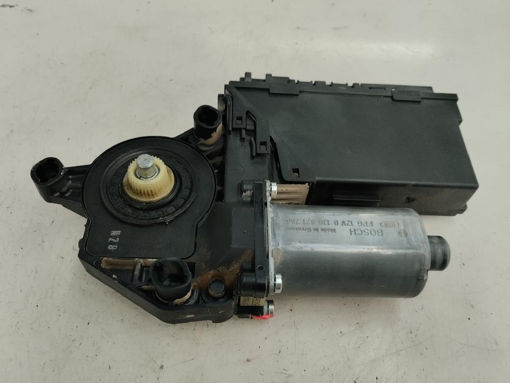MOTOR ELEVALUNAS TRASERO DERECHO AUDI A4 2006 2.0 TDI MT 140CV | 103KW