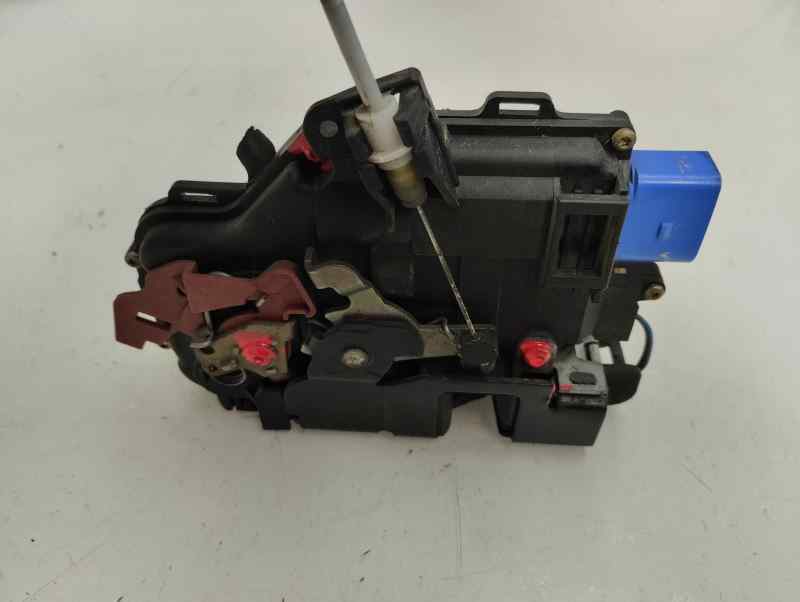 CERRADURA PUERTA DELANTERA IZQUIERDA AUDI A3 2003 1.9 TDI MT 105CV | 77KW