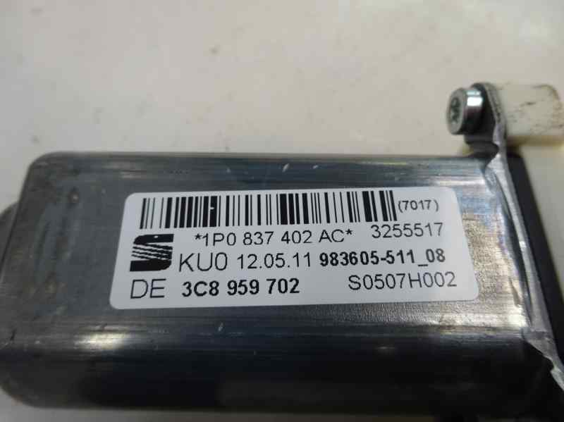MOTOR ELEVALUNAS DELANTERO DERECHO SEAT LEON 1.6 MT 102CV | 75KW