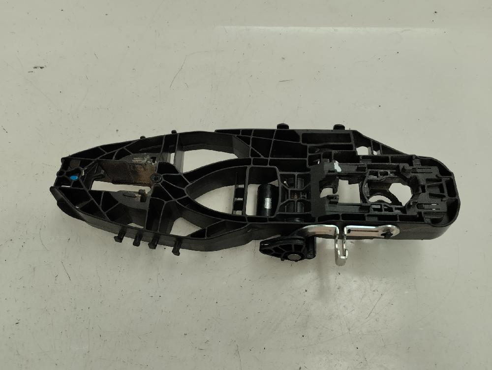 SOPORTE MANETA EXTERIOR DELANTERA DERECHA FORD FIESTA 1.5 TDCI DURATORQ MT 85CV | 63KW