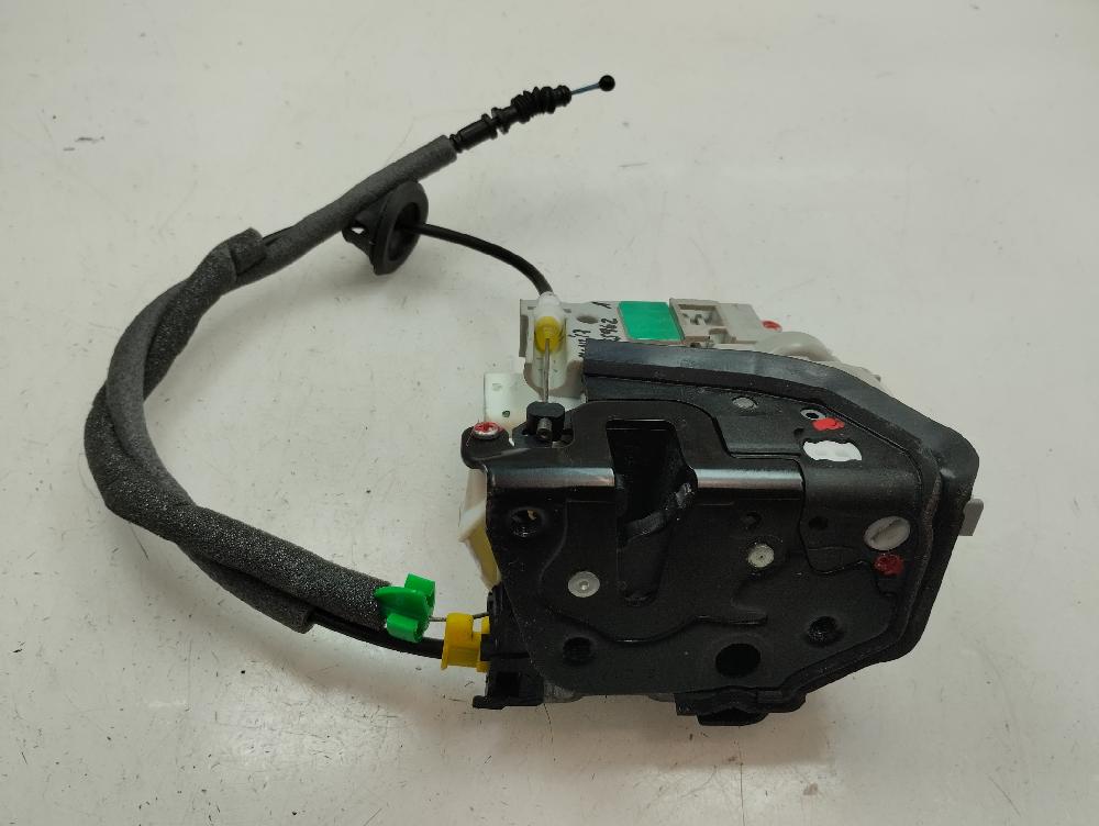 CERRADURA PUERTA DELANTERA DERECHA AUDI A4 2017 2.0 AMT 150CV | 110KW