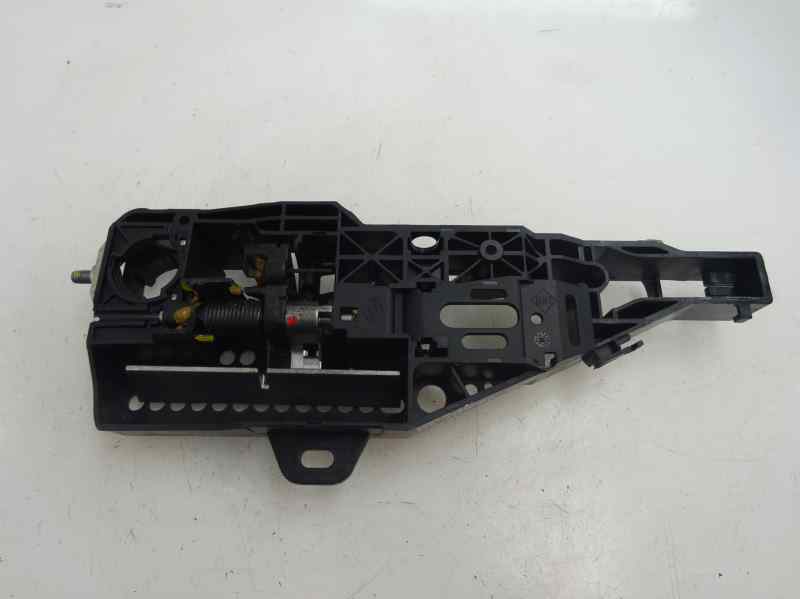 SOPORTE MANETA EXTERIOR DELANTERA IZQUIERDA RENAULT CLIO 1.5 DCI MT 90CV