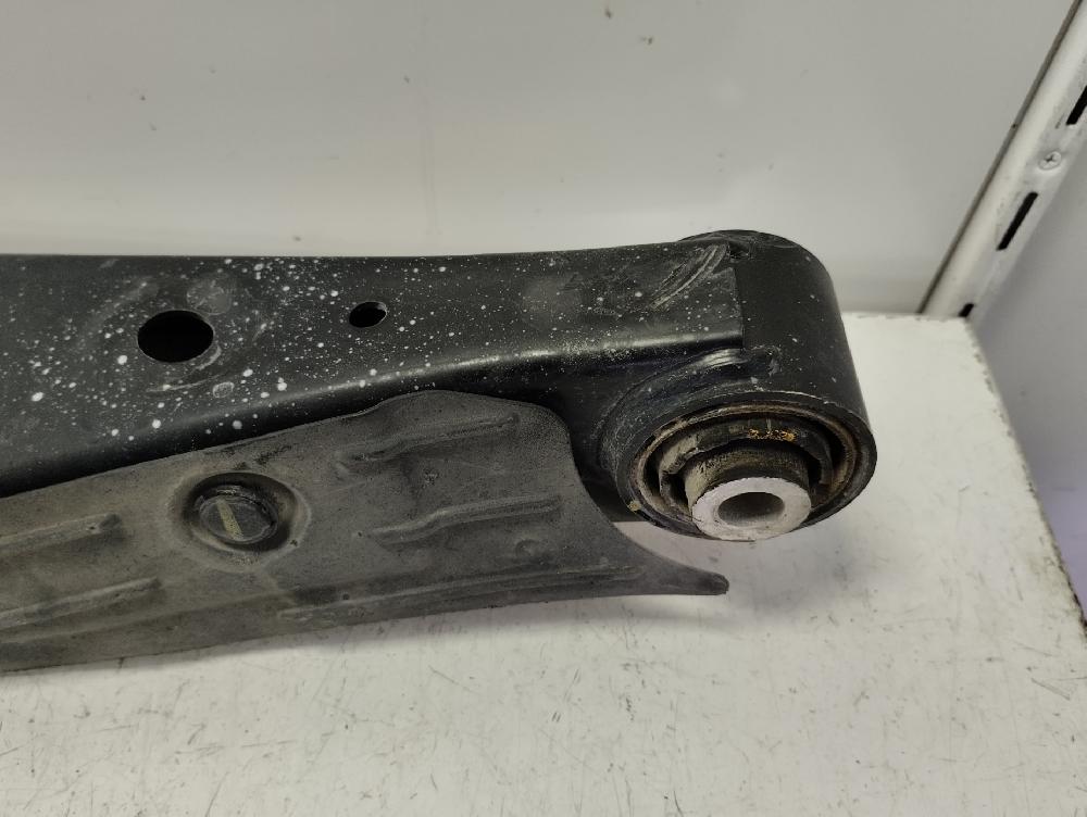 BRAZO SUSPENSION INFERIOR TRASERO DERECHO HYUNDAI TUCSON 2020 1.6 MT 132CV