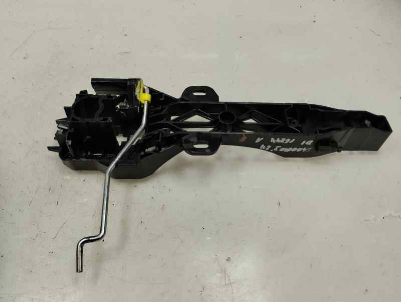SOPORTE MANETA EXTERIOR DELANTERA IZQUIERDA DACIA SANDERO 1.0 MT 100CV | 74KW