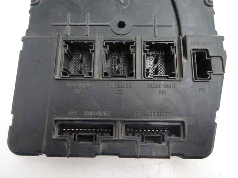 CAJA RELES FUSIBLES RENAULT MEGANE 1.5 DCI MT 101CV