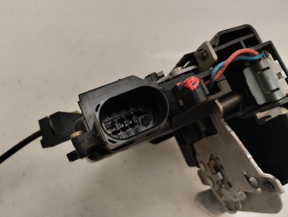 CERRADURA PUERTA TRASERA DERECHA AUDI A4 2003 1.9 TDI 6MT 130CV