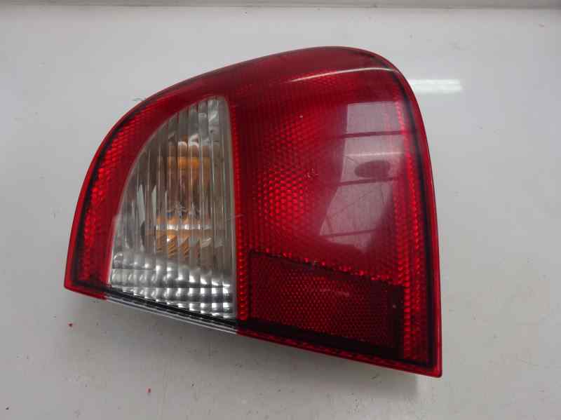 PILOTO TRASERO DERECHO SEAT CORDOBA 1.4 MT 60CV