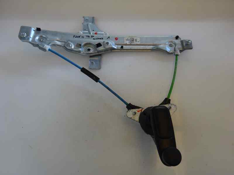 ELEVALUNAS TRASERO DERECHO PEUGEOT 208 1.4 HDI MT 68CV