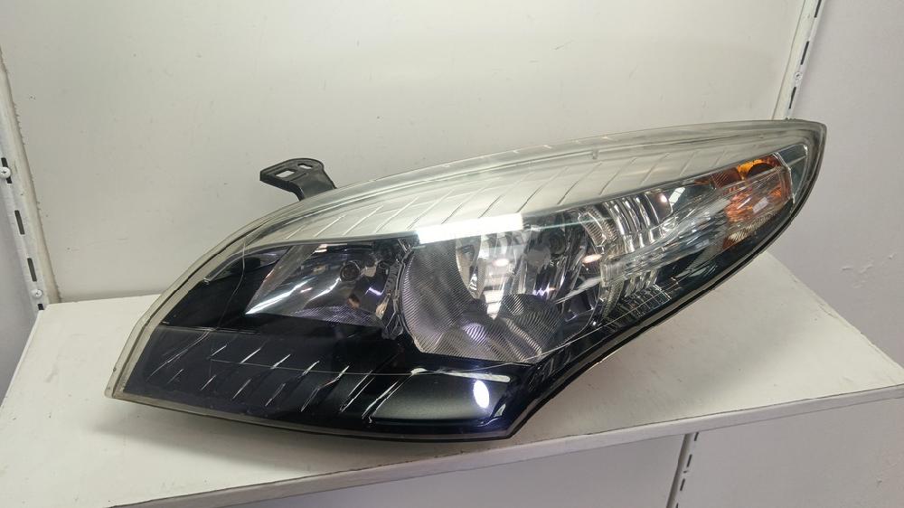 FARO IZQUIERDO RENAULT MEGANE 1.2 TCE MT 115CV