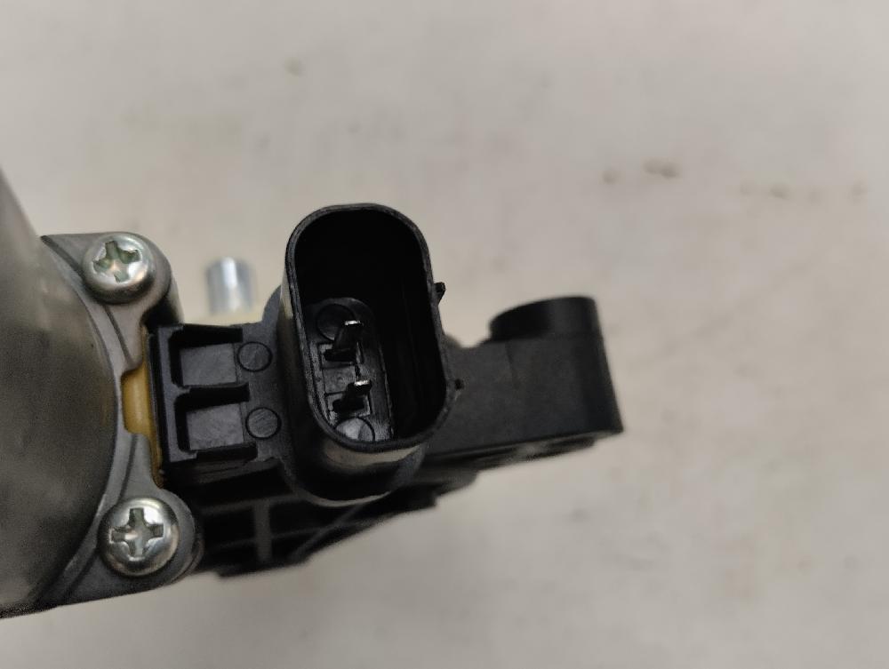 MOTOR ELEVALUNAS TRASERO DERECHO HYUNDAI I30 1.4 MT 100CV | 73KW