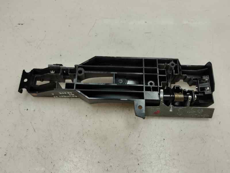 SOPORTE MANETA EXTERIOR DELANTERA IZQUIERDA NISSAN QASHQAI 1.3 MT 158CV | 116KW