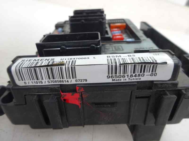 CAJA RELES FUSIBLES CITROEN XSARA PICASSO 1.6 HDI 80CV DIESEL