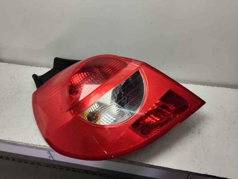 PILOTO TRASERO IZQUIERDO RENAULT CLIO 1.5 DCI MT 70CV