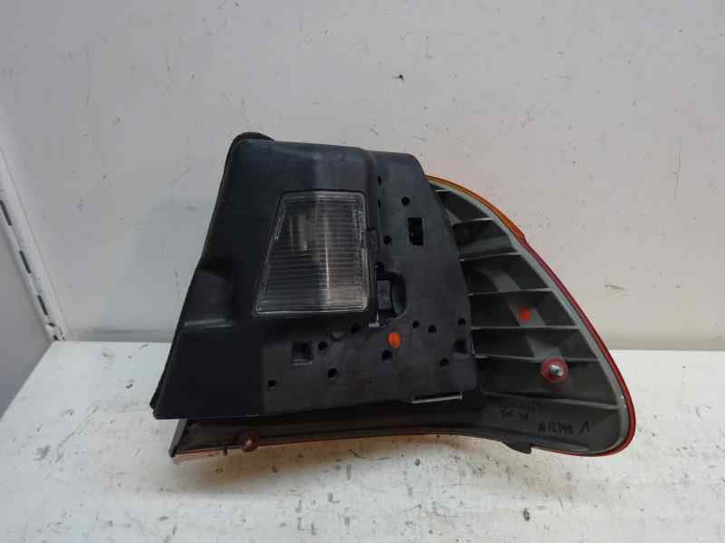PILOTO TRASERO IZQUIERDO BMW SERIE 3 2.0 320D MT 136CV