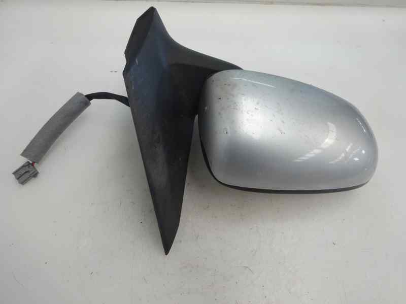 RETROVISOR DERECHO NISSAN ALMERA TINO 1.8 MT 116CV