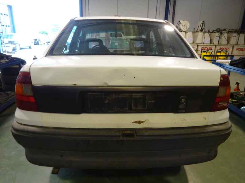 FARO DERECHO OPEL ASTRA 1997 1.6 MT 75CV