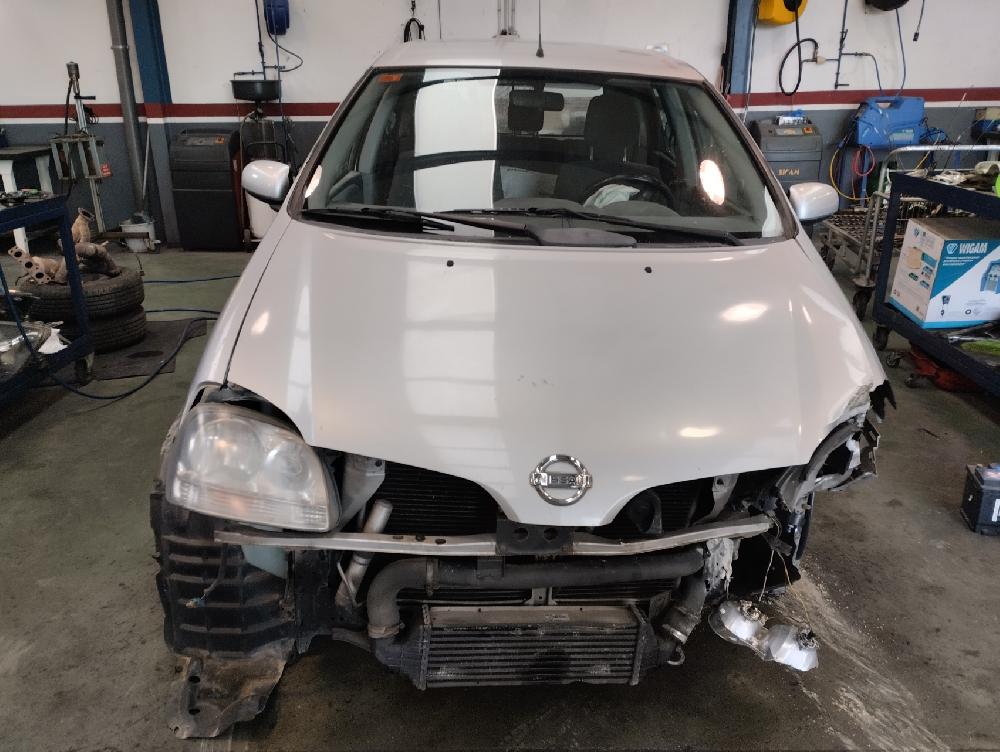 NISSAN ALMERA TINO 2000 2.2 TD MT 136CV