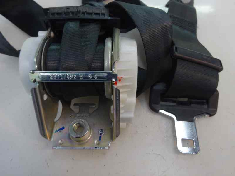 CINTURON SEGURIDAD TRASERO IZQUIERDO CITROEN DS3 1.6 MT 150CV | 110KW