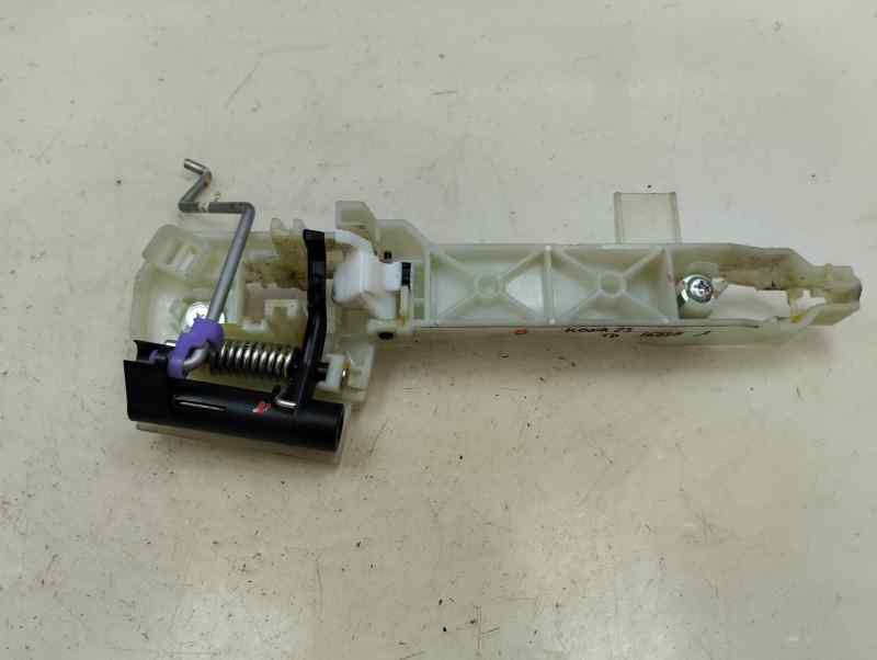 SOPORTE MANETA EXTERIOR PUERTA TRASERA DERECHA HYUNDAI KONA 1.0 MT 120CV | 88KW