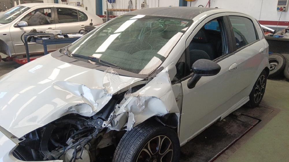 TRANSMISION DELANTERA DERECHA FIAT PUNTO 1.3 AMT 75CV | 55KW