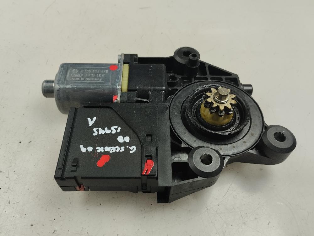 MOTOR ELEVALUNAS DELANTERO DERECHO RENAULT SCENIC 2.0 DCI FAP MT 160CV