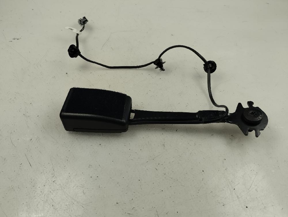 ANCLAJE CINTURON DELANTERO IZQUIERDO RENAULT CLIO 1.0 MT 101CV